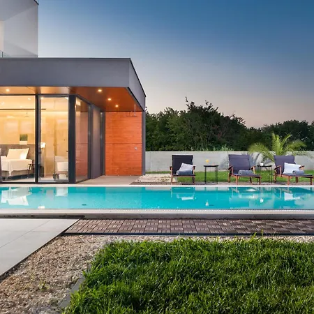 C Istria Villa Ližnjan