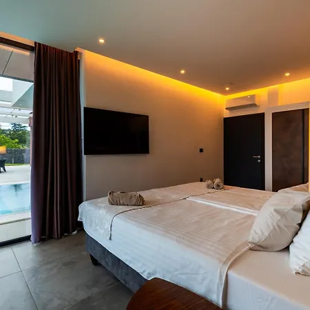 Villa C Istria Liznjan