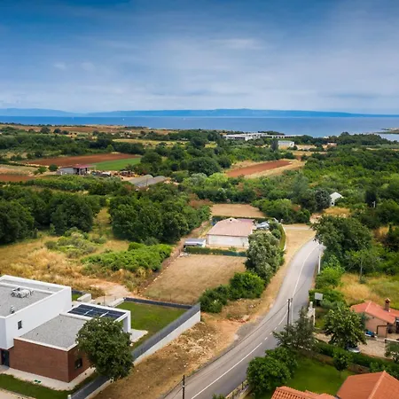 Villa C Istria